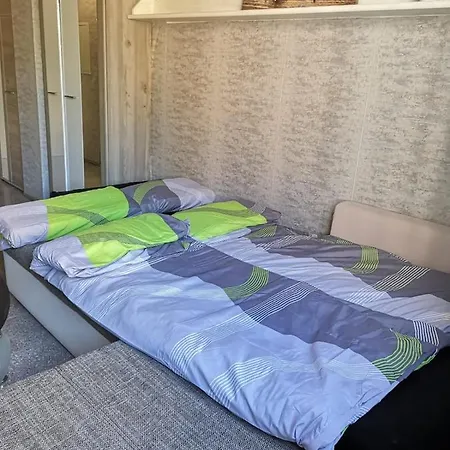 Apartment Cozy Flat, Central, Easy Parking, Clam *